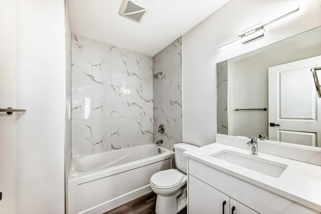 236 Pinemill Mews NE Calgary AB T1Y 4R2