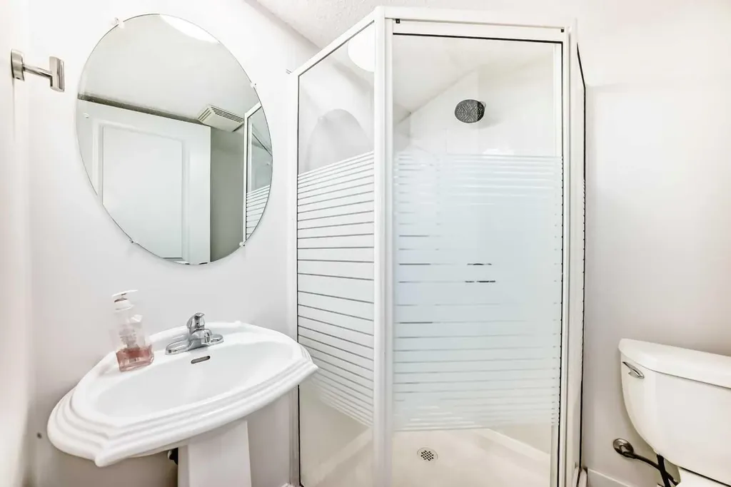 236 Pinemill Mews NE Calgary AB T1Y 4R2