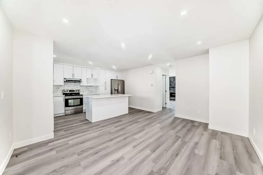 236 Pinemill Mews NE Calgary AB T1Y 4R2