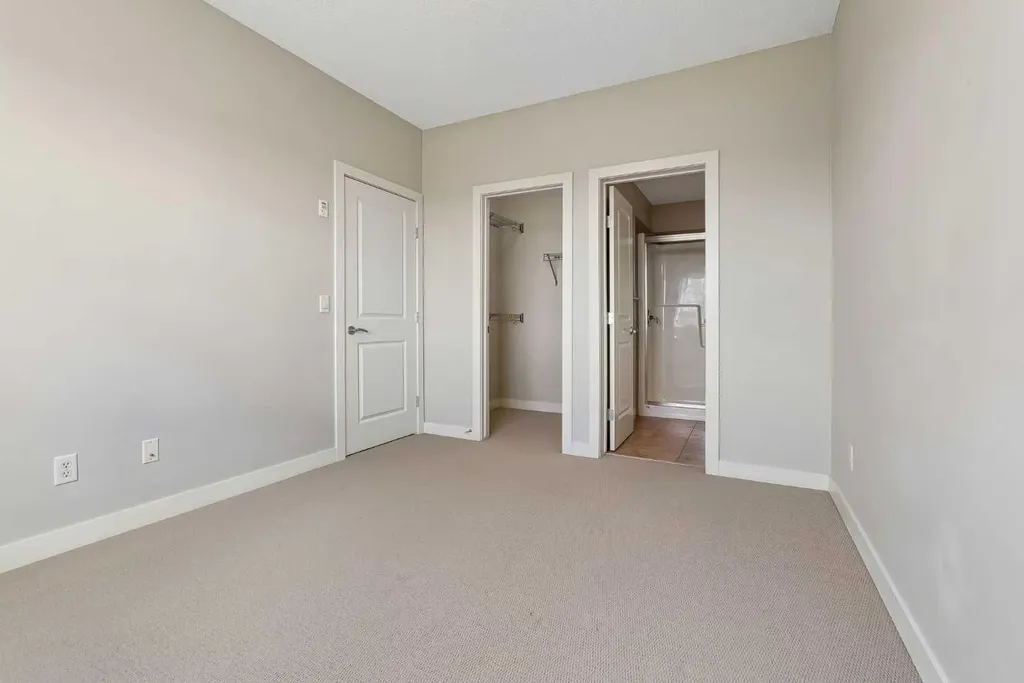2727 28 Avenue SE Calgary AB T2B 0L4