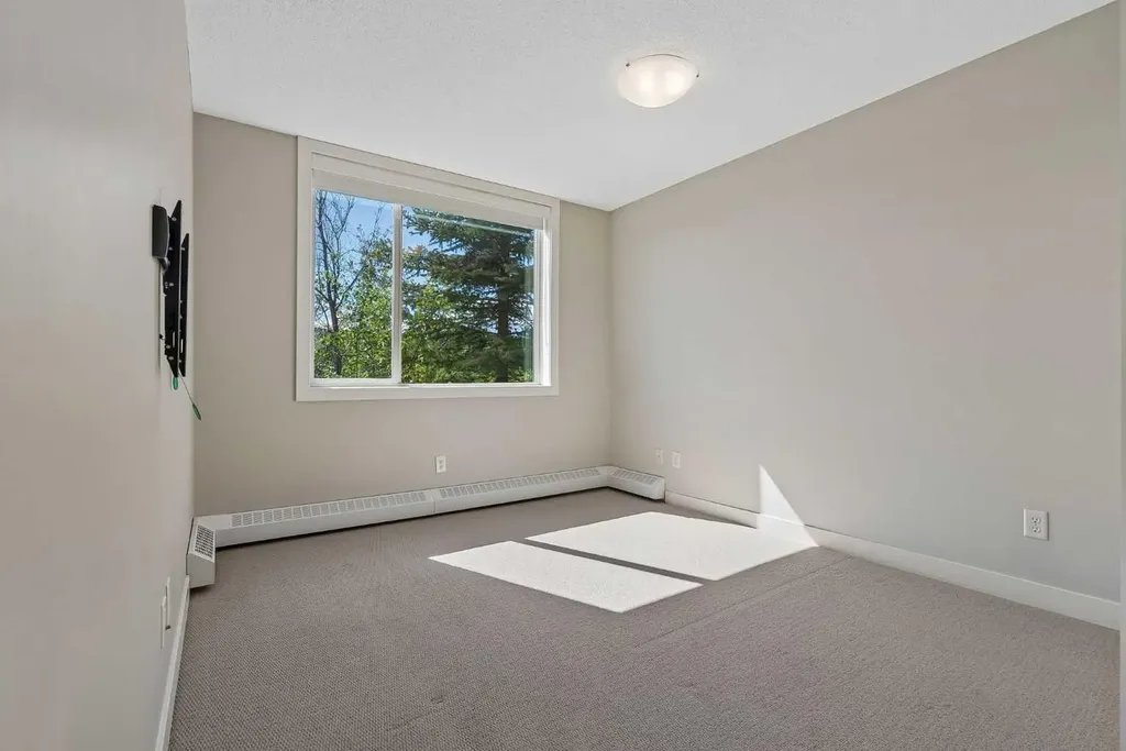 2727 28 Avenue SE Calgary AB T2B 0L4