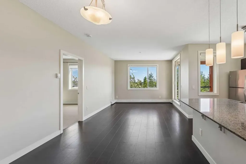 2727 28 Avenue SE Calgary AB T2B 0L4