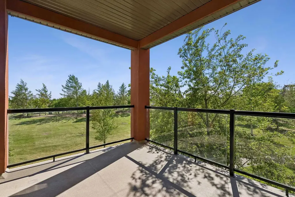 2727 28 Avenue SE Calgary AB T2B 0L4