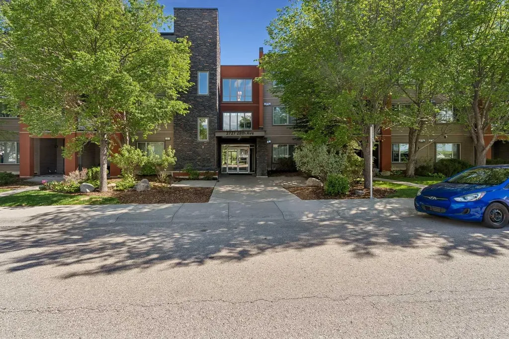 2727 28 Avenue SE Calgary AB T2B 0L4