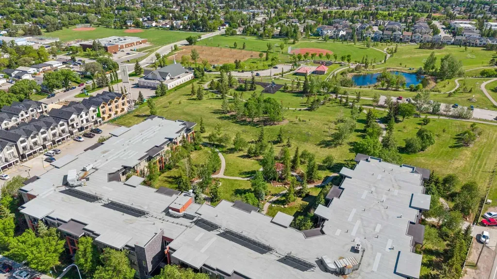 2727 28 Avenue SE Calgary AB T2B 0L4
