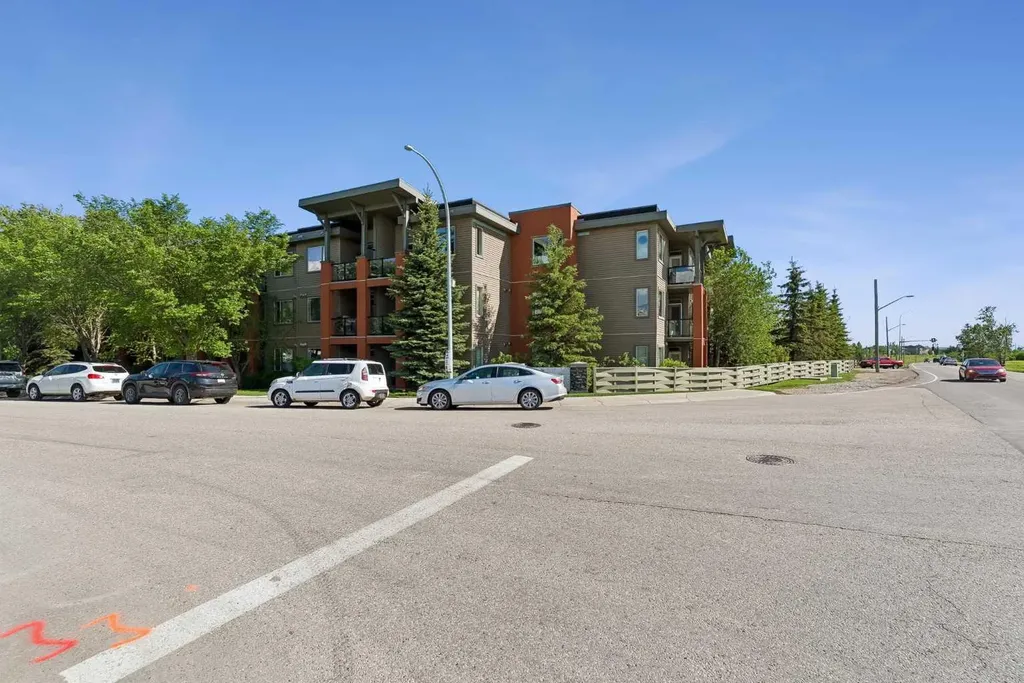 2727 28 Avenue SE Calgary AB T2B 0L4