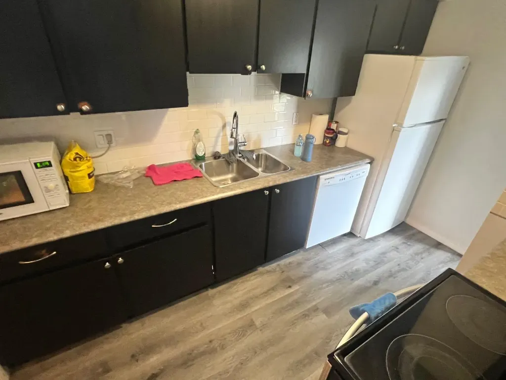 7201 Poplar Drive Grande Prairie AB T8V6C5