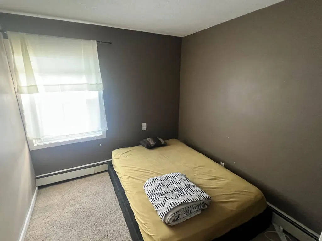 7201 Poplar Drive Grande Prairie AB T8V6C5