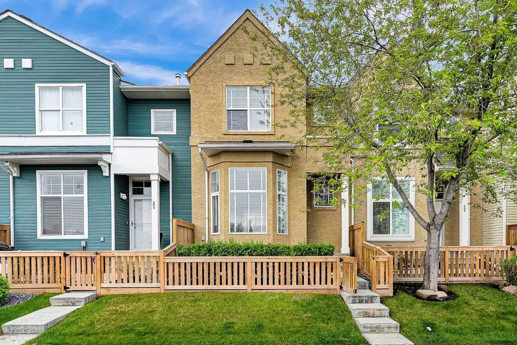 207 Mckenzie Towne Gate SE Calgary AB T2Z 4G2