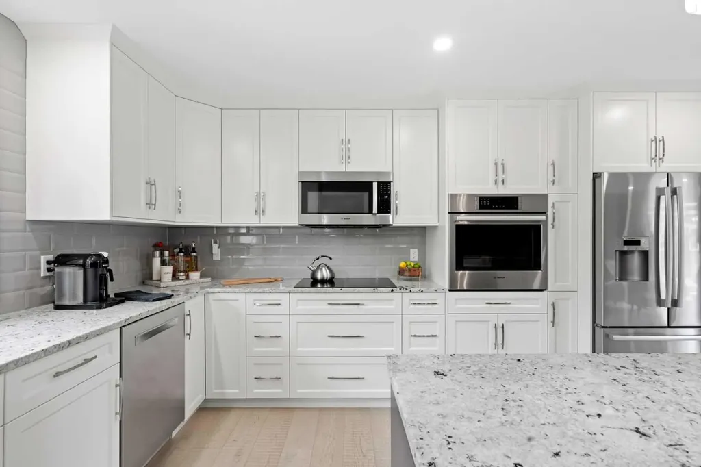 260 Parkview Place SE Calgary AB T2J4W6