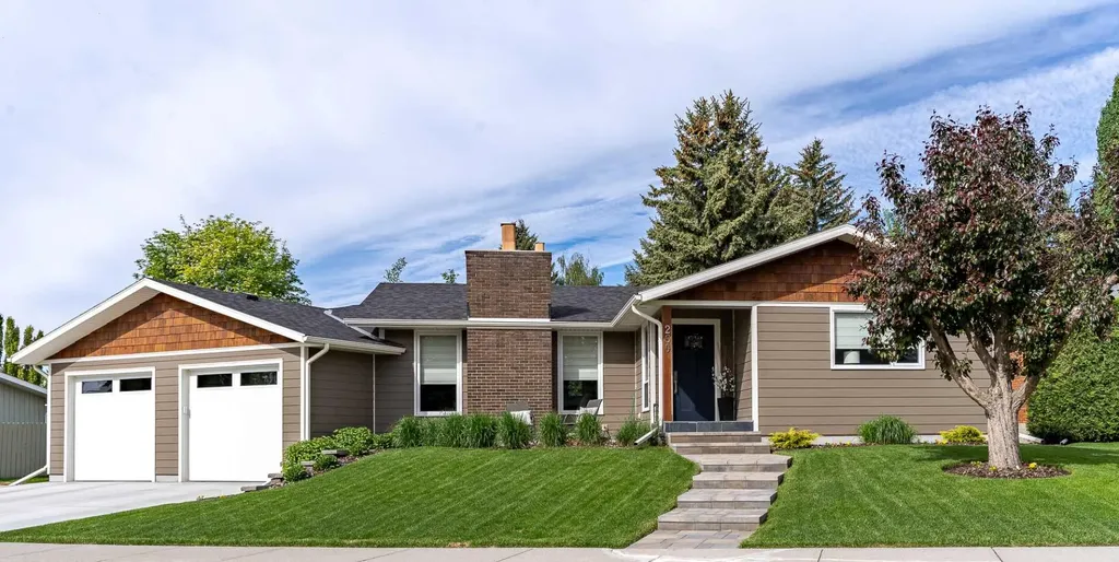 260 Parkview Place SE Calgary AB T2J4W6