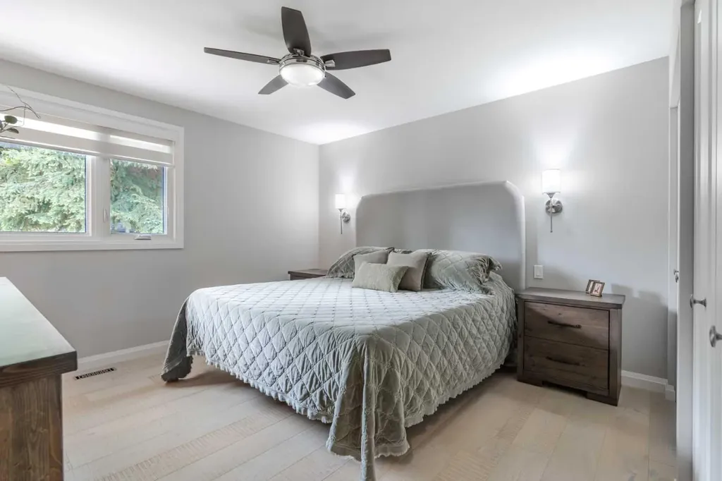 260 Parkview Place SE Calgary AB T2J4W6
