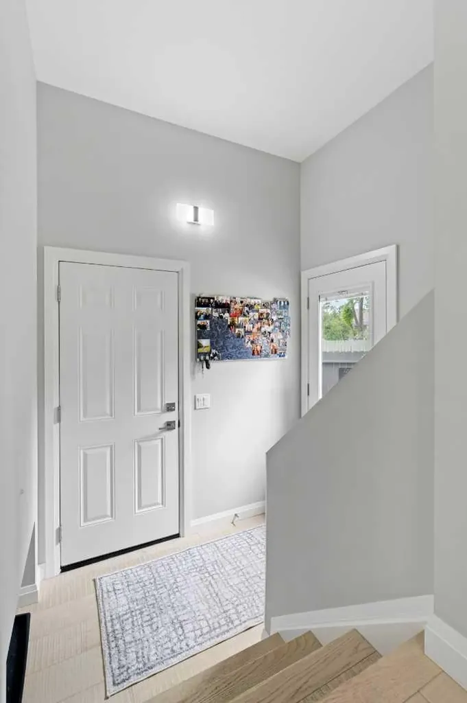 260 Parkview Place SE Calgary AB T2J4W6
