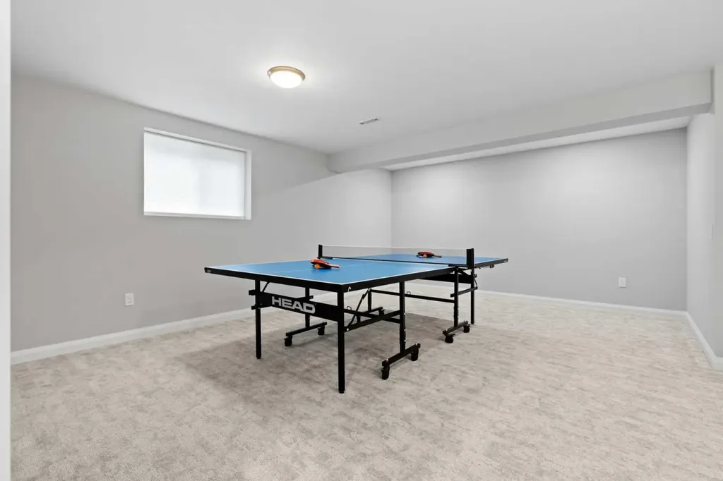 260 Parkview Place SE Calgary AB T2J4W6