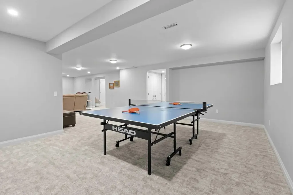 260 Parkview Place SE Calgary AB T2J4W6