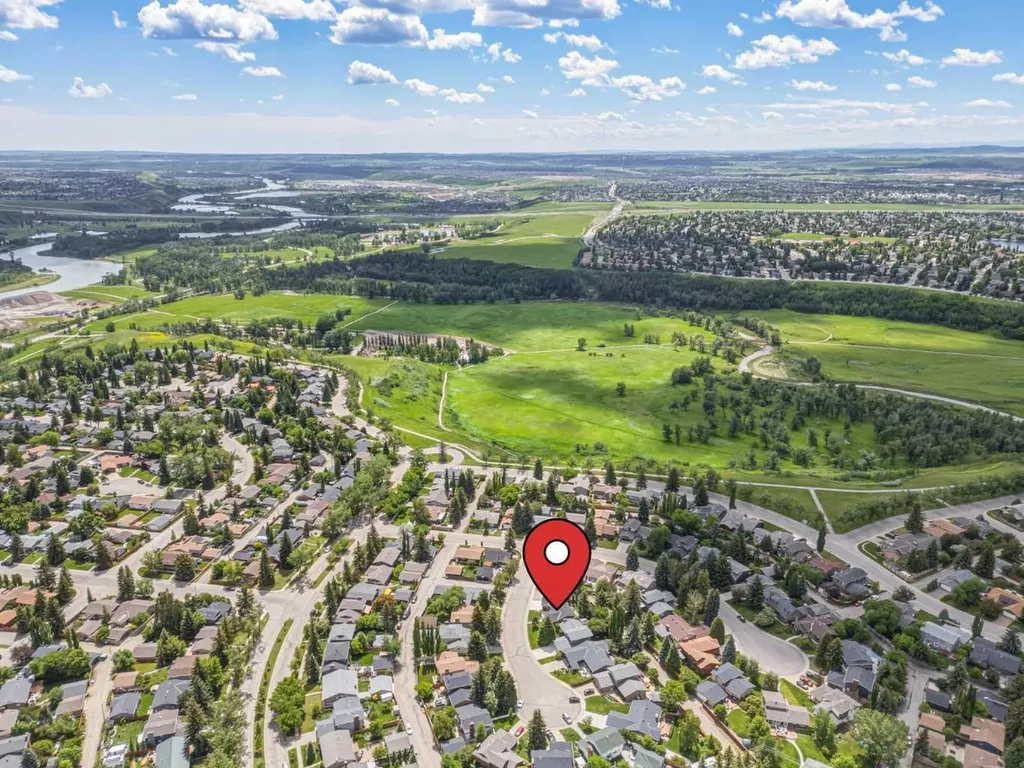 260 Parkview Place SE Calgary AB T2J4W6