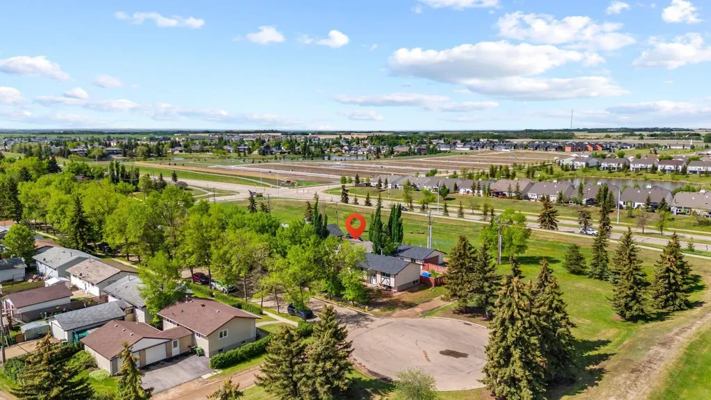 4516 67 Street Camrose AB T4V 2P9
