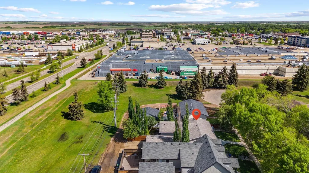 4516 67 Street Camrose AB T4V 2P9