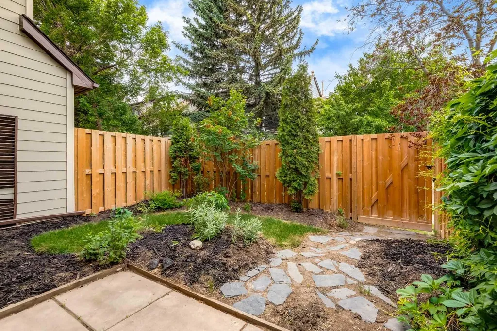 103 Grier Terrace NE Calgary AB T2K 5Y6