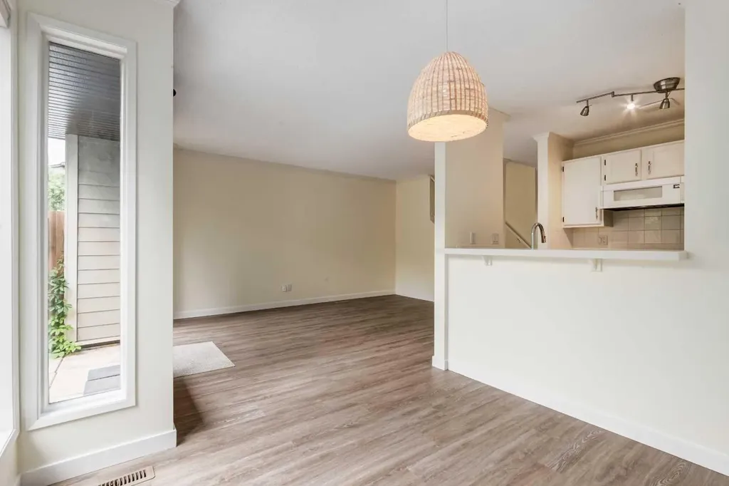 103 Grier Terrace NE Calgary AB T2K 5Y6