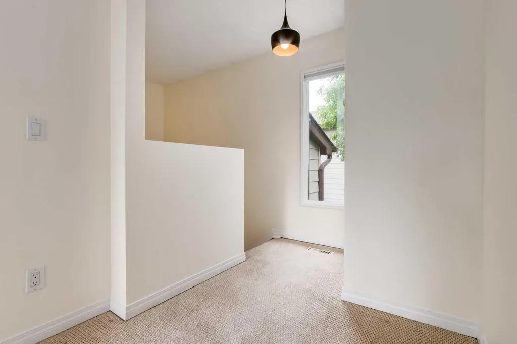 103 Grier Terrace NE Calgary AB T2K 5Y6