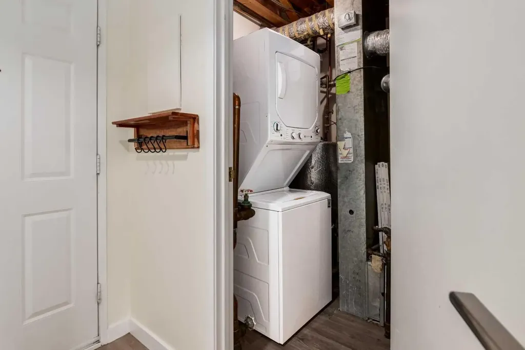 103 Grier Terrace NE Calgary AB T2K 5Y6