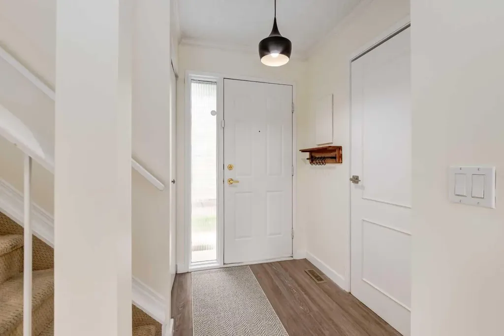 103 Grier Terrace NE Calgary AB T2K 5Y6