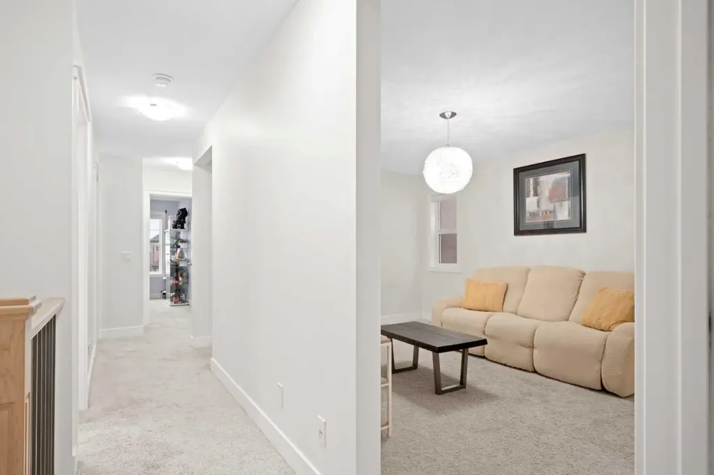 115 Mahogany Way SE Calgary AB T3M 1N5