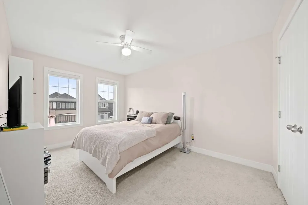 115 Mahogany Way SE Calgary AB T3M 1N5