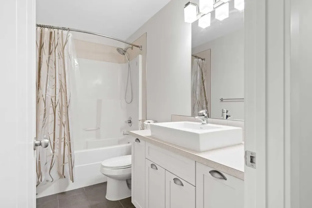 115 Mahogany Way SE Calgary AB T3M 1N5