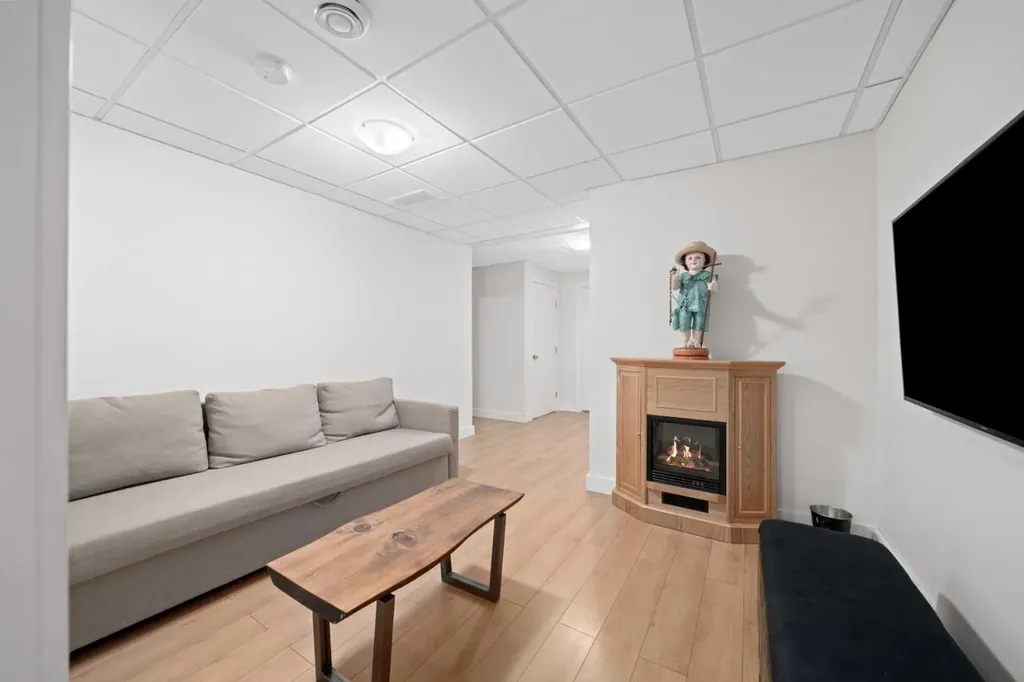 115 Mahogany Way SE Calgary AB T3M 1N5