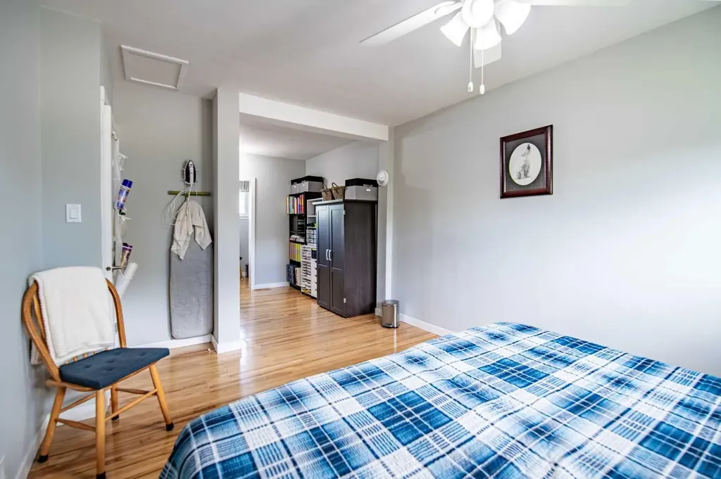 5024 43 Street Innisfail AB T4G 1K2
