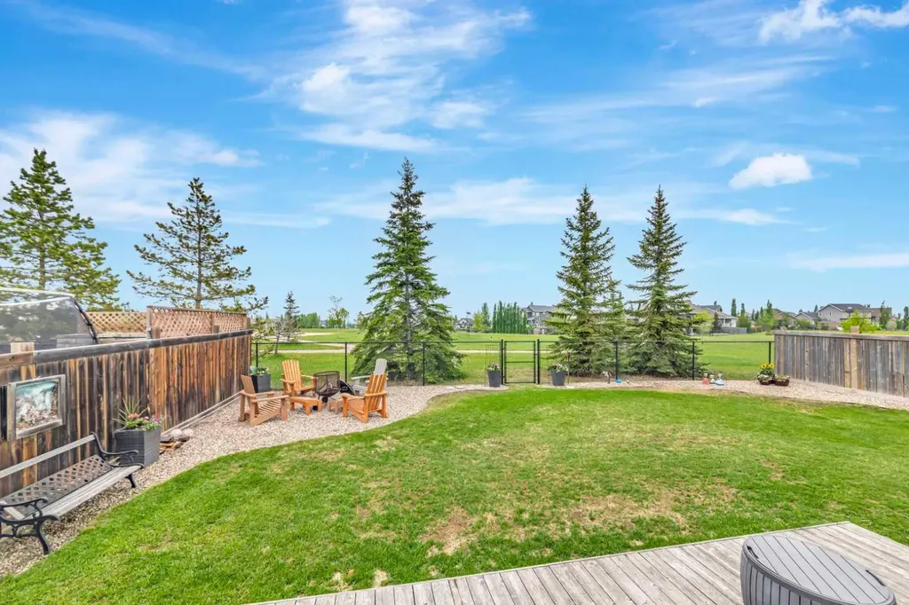 2111 56 Avenue Lloydminster AB T9V 2W2