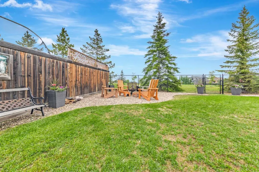 2111 56 Avenue Lloydminster AB T9V 2W2