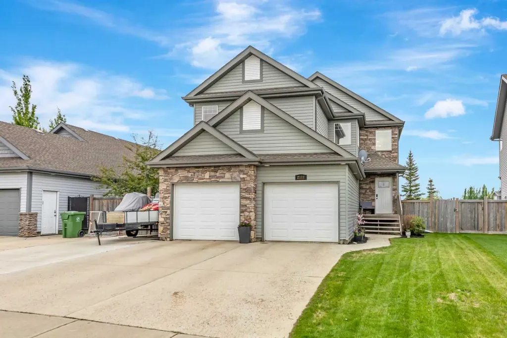 2111 56 Avenue Lloydminster AB T9V 2W2