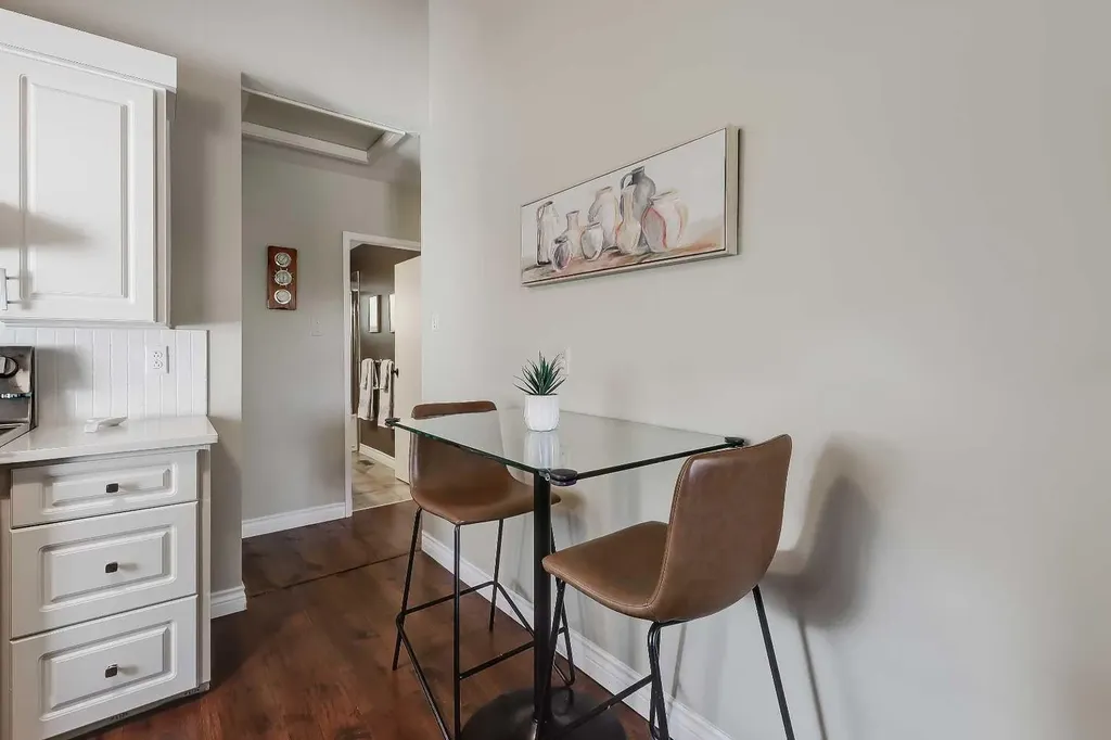 185 Springwood Drive SW Calgary AB T2W 0L2
