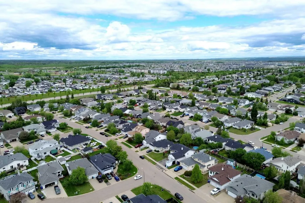 169 Eglert Drive Fort Mcmurray AB T9K 1V2