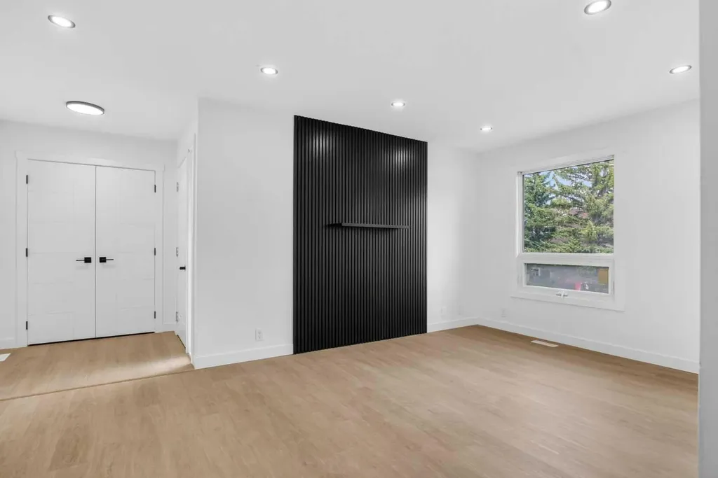 304 Beddington Circle NE Calgary AB T3K 1K7