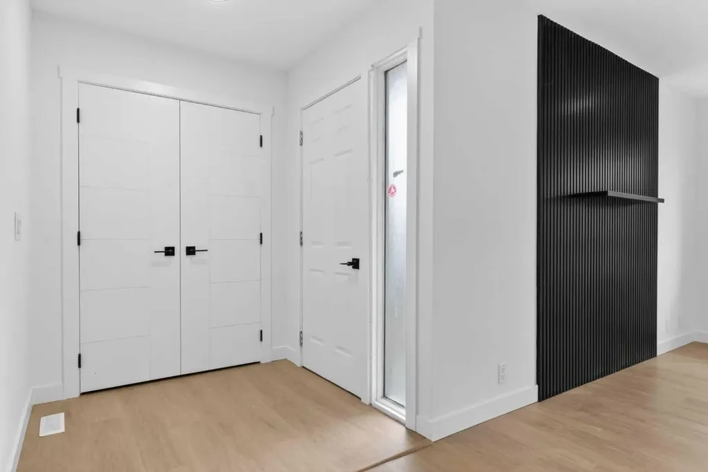 304 Beddington Circle NE Calgary AB T3K 1K7