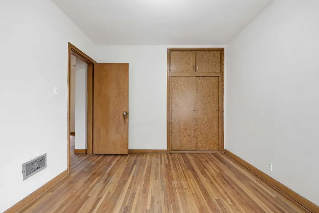 1159 Radnor Avenue NE Calgary AB T2E 5H7