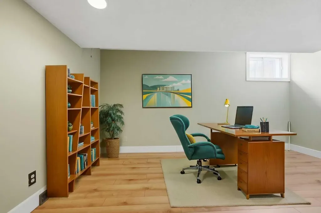 1159 Radnor Avenue NE Calgary AB T2E 5H7