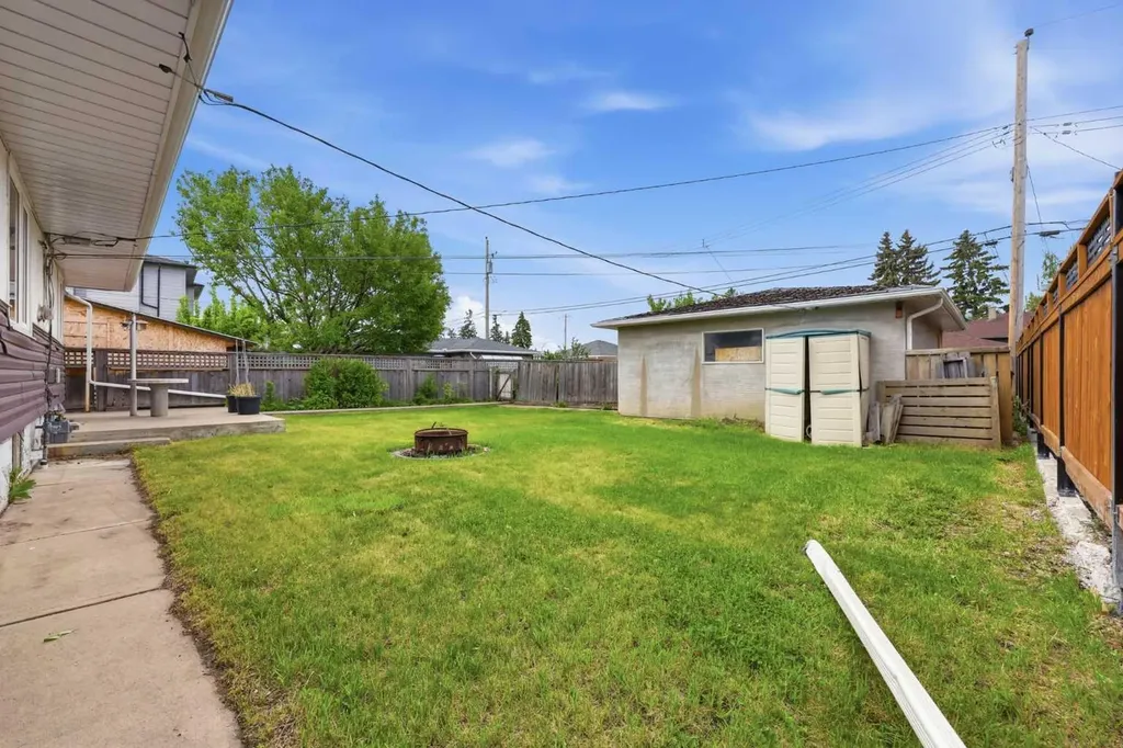1159 Radnor Avenue NE Calgary AB T2E 5H7