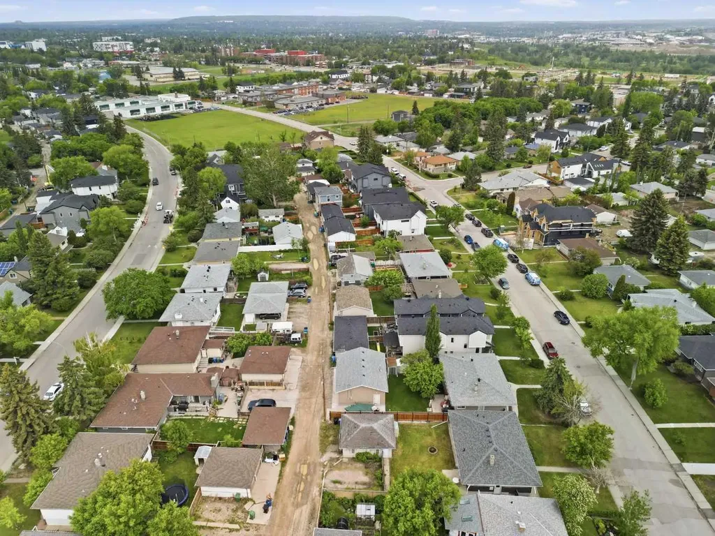 1159 Radnor Avenue NE Calgary AB T2E 5H7