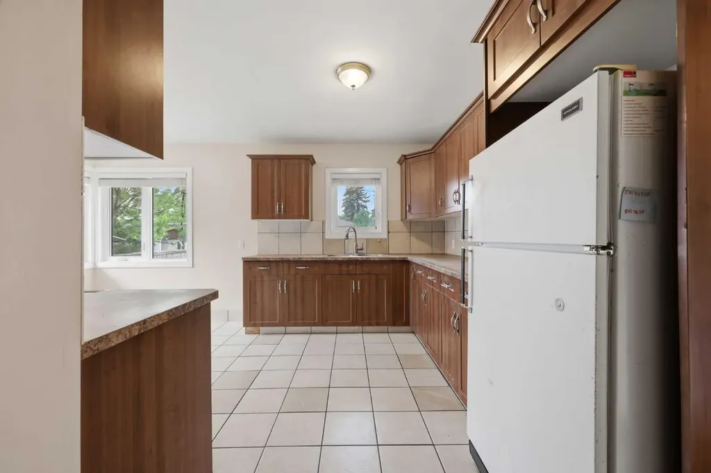1159 Radnor Avenue NE Calgary AB T2E 5H7