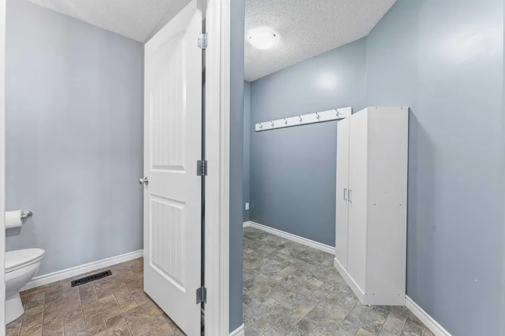 344 Sagewood Place SW Airdrie AB T4B 3M8