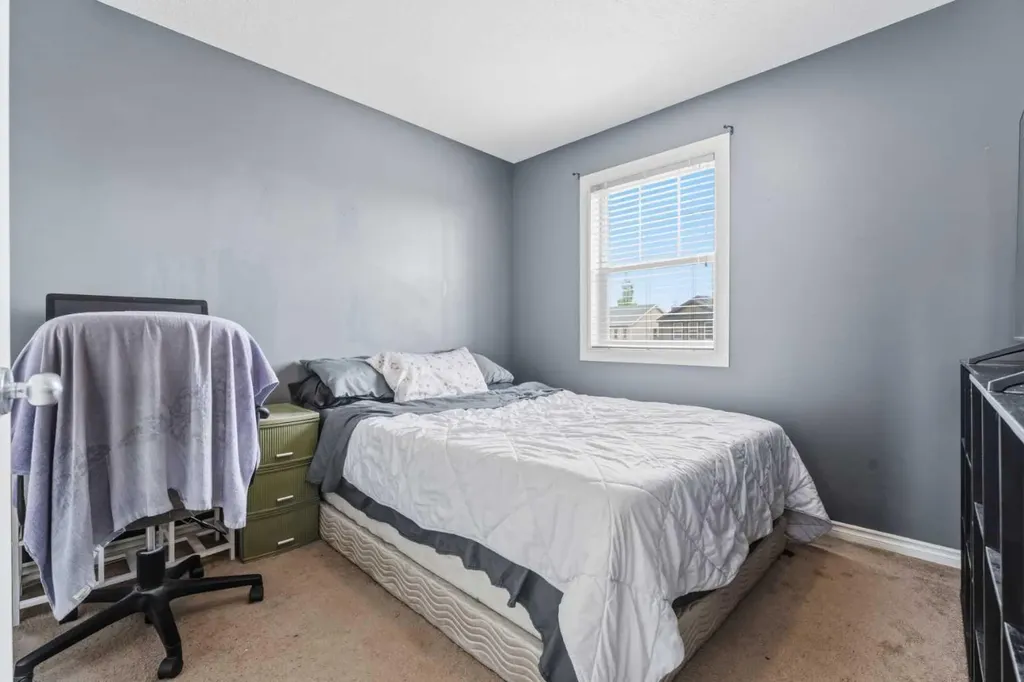 344 Sagewood Place SW Airdrie AB T4B 3M8
