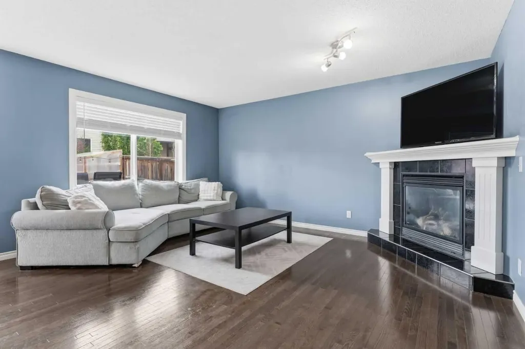 344 Sagewood Place SW Airdrie AB T4B 3M8