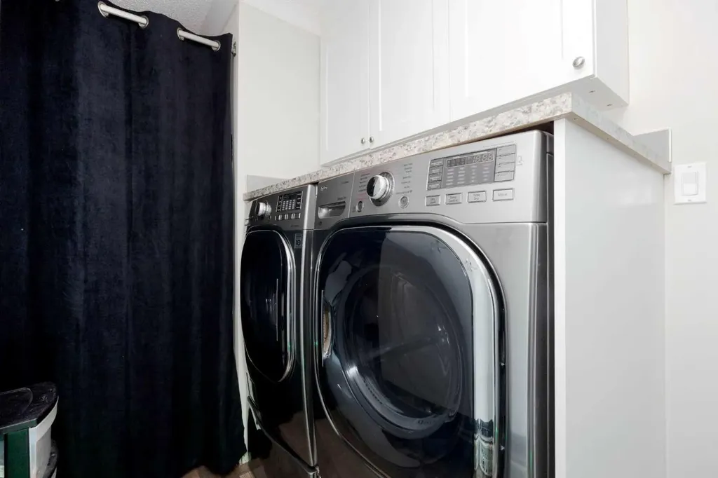 160 Grey Crescent Fort Mcmurray AB T9H 2N5