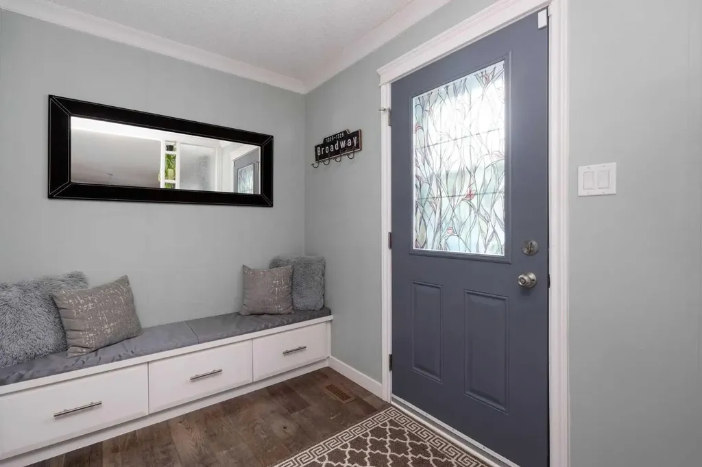 160 Grey Crescent Fort Mcmurray AB T9H 2N5