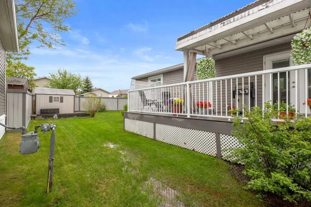 160 Grey Crescent Fort Mcmurray AB T9H 2N5